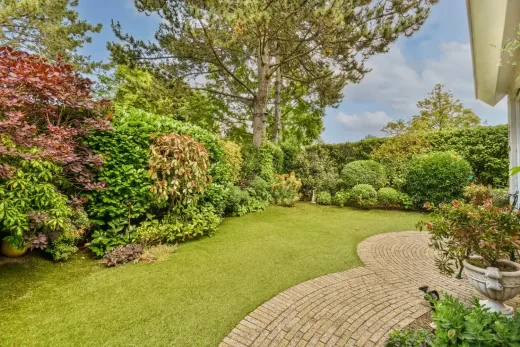 Hope Landscaping LLC: Hardscape Contractors Who Know Northern Michigan’s Bluff Properties